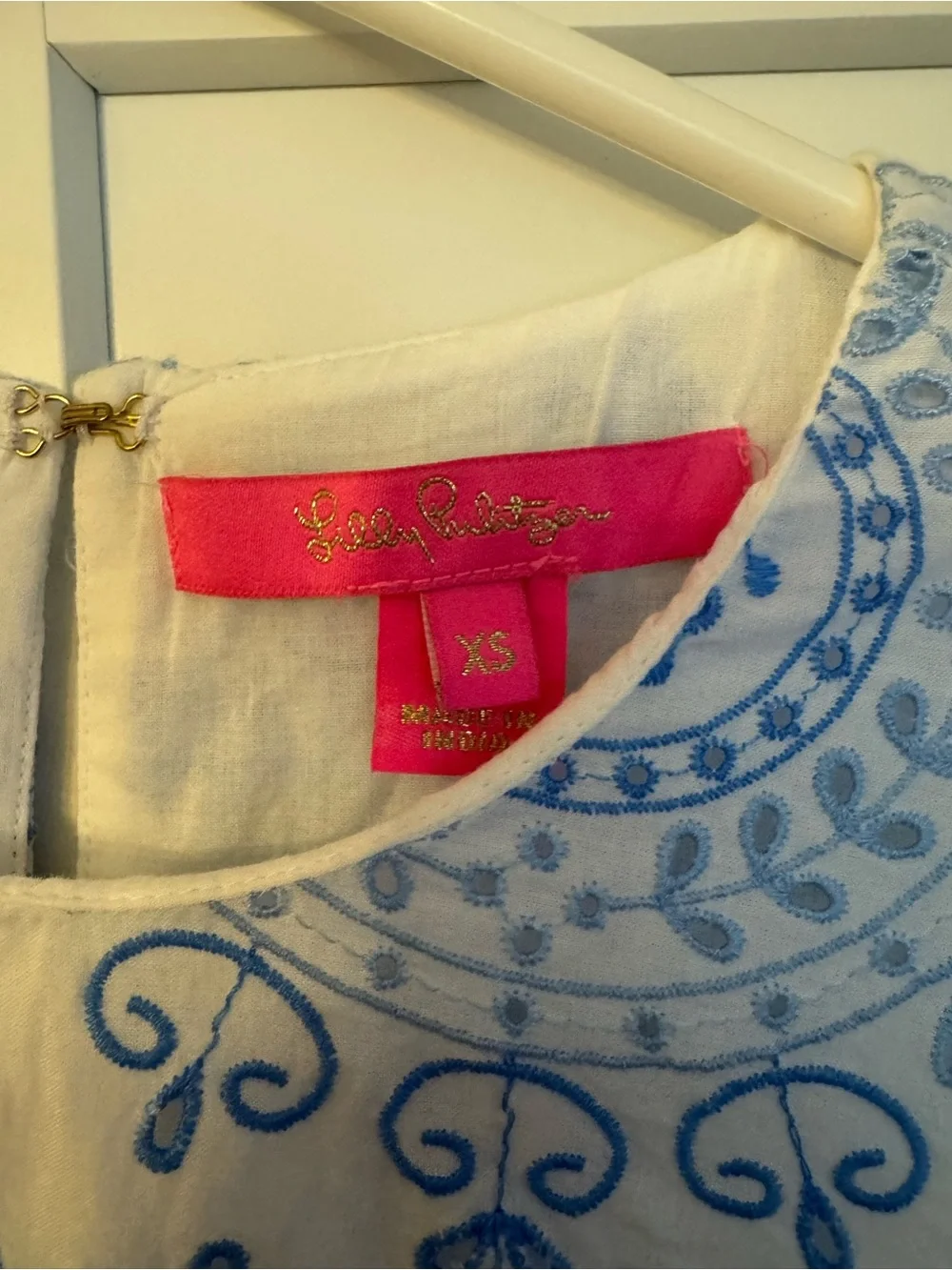Lilly Pulitzer Embroidered Puff Sleeve Blouse